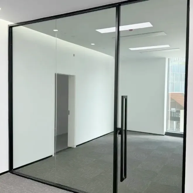 ສິ່ງທີ່ເຮັດໃຫ້ແກ້ວປະຕູແລະປ່ອງຢ້ຽມເປັນສິ່ງຈໍາເປັນສໍາລັບອາຄານທີ່ທັນສະໄຫມ?